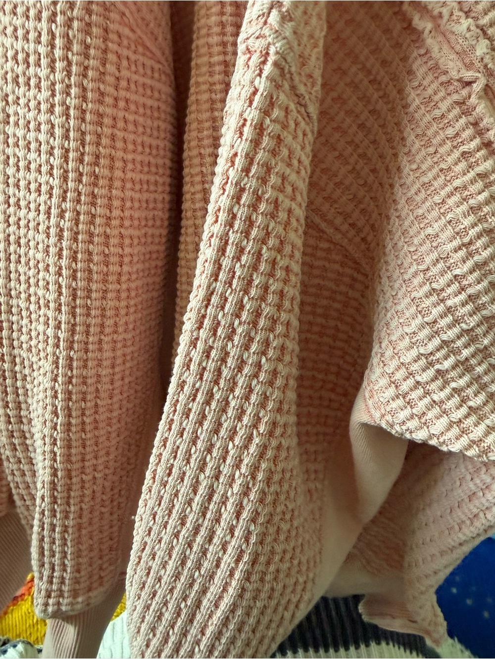American Eagle Camden pinkWomen's Waffle Knit Oversized Sweater - Picture 6 of 7